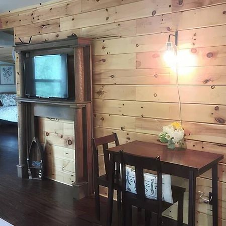 Cameron'S Cottage At The Lake Tallassee 外观 照片