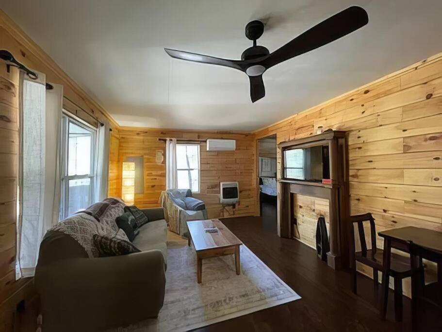 Cameron'S Cottage At The Lake Tallassee 外观 照片